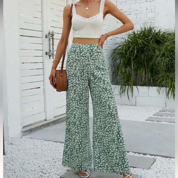 Ditsy Floral Green Wide Leg Pants XS - Picture 1 of 4